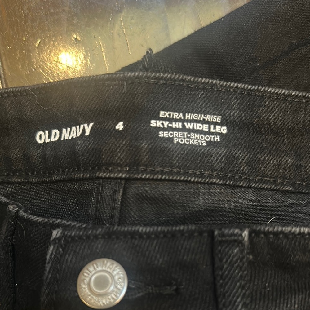 Old Navy Black Relaxed Jeans